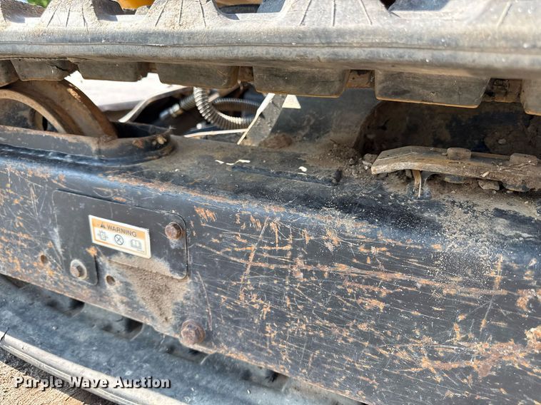 image for item DS4336 2001 Caterpillar 301.5 mini excavator