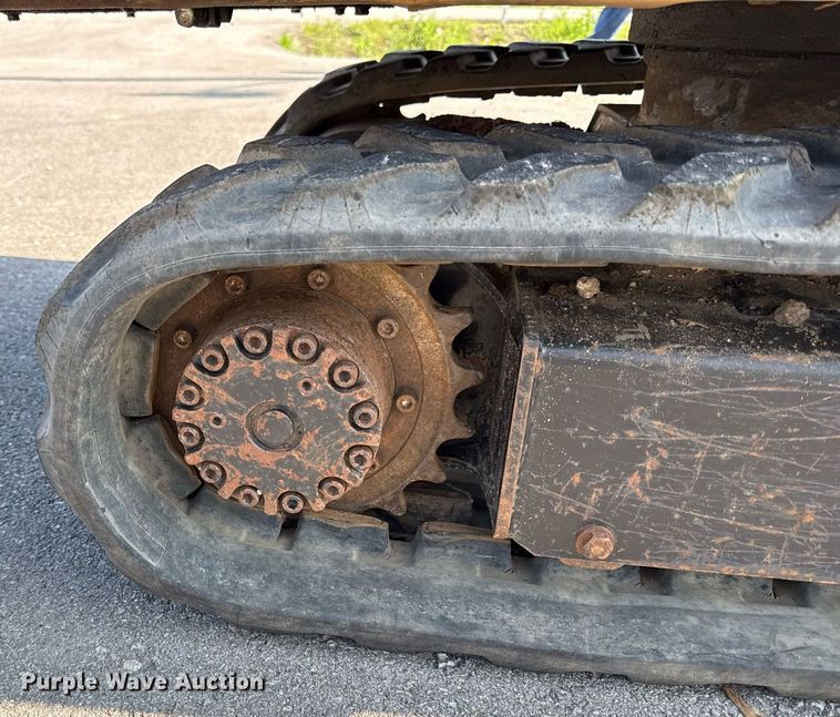 image for item DS4336 2001 Caterpillar 301.5 mini excavator