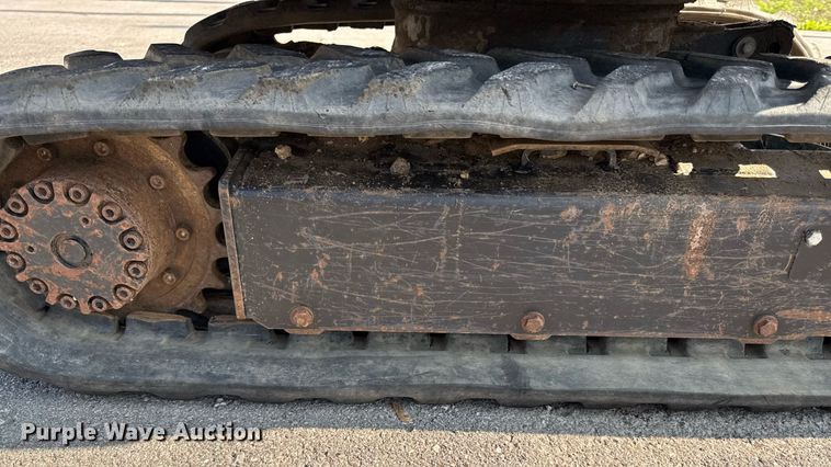 image for item DS4336 2001 Caterpillar 301.5 mini excavator