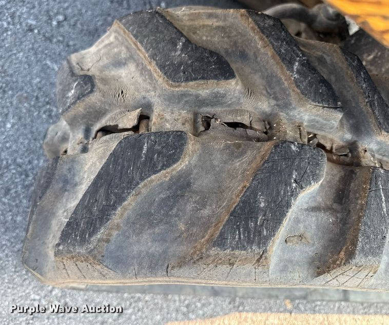 image for item DS4336 2001 Caterpillar 301.5 mini excavator