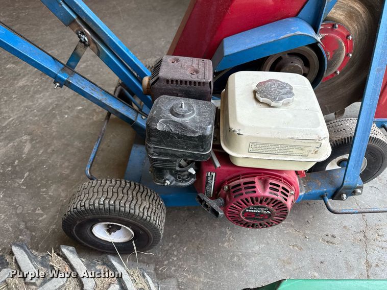 image for item DS4346 Lawn and garden equipment