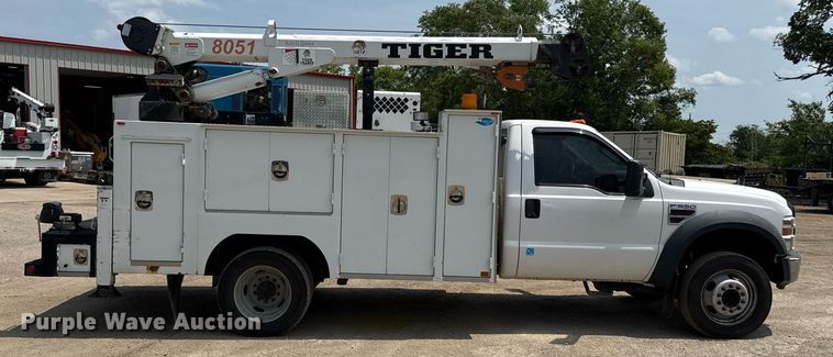 image for item DS4348 2008 Ford F550 Super Duty utility / service truck