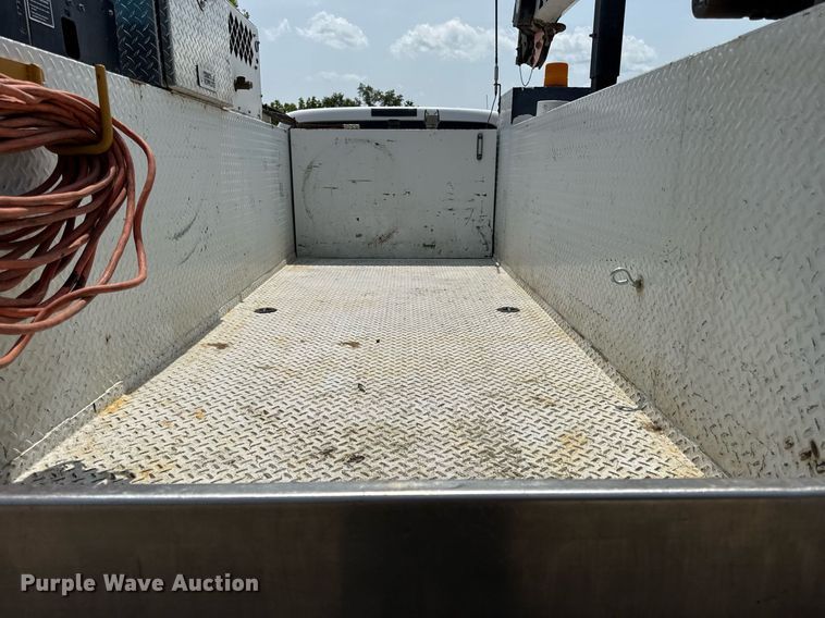 image for item DS4348 2008 Ford F550 Super Duty utility / service truck