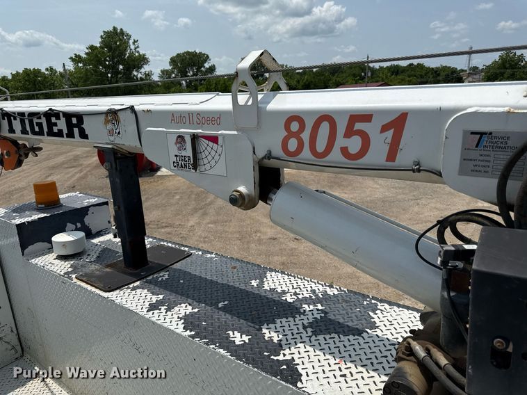 image for item DS4348 2008 Ford F550 Super Duty utility / service truck