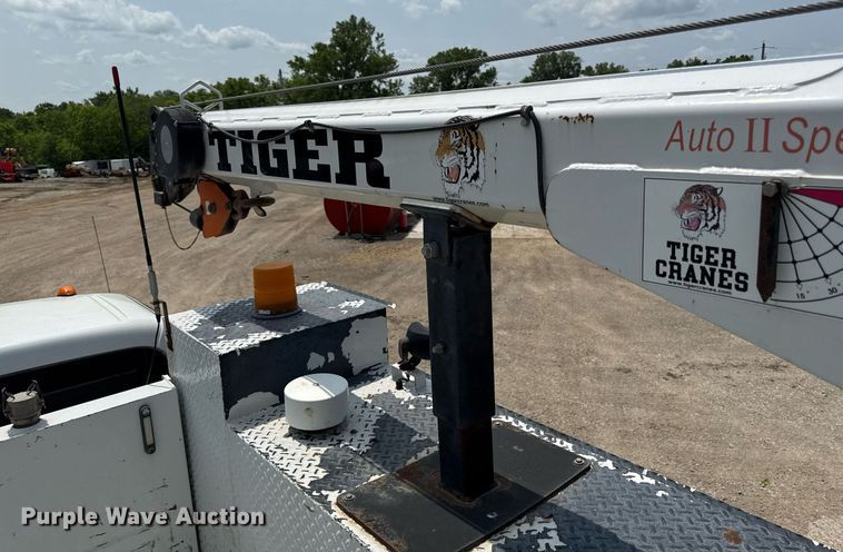 image for item DS4348 2008 Ford F550 Super Duty utility / service truck