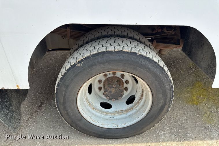 image for item DS4348 2008 Ford F550 Super Duty utility / service truck