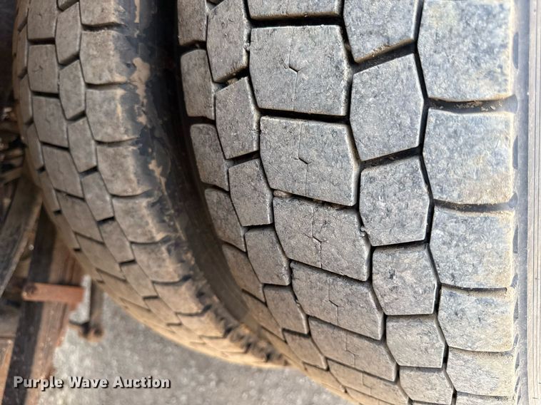 image for item DS4348 2008 Ford F550 Super Duty utility / service truck