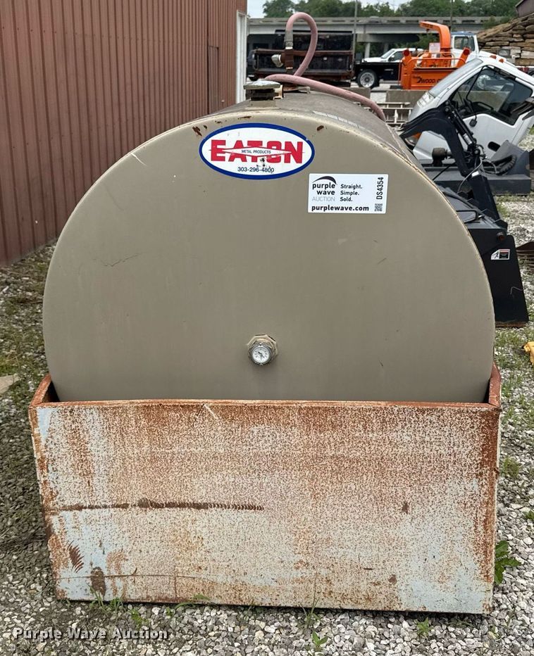image for item DS4354 Fuel tank
