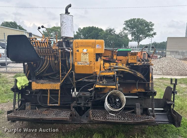 image for item DS4355 Leeboy LS1000T paver