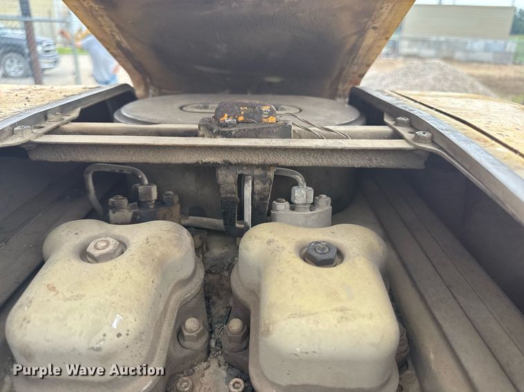 image for item DS4355 Leeboy LS1000T paver