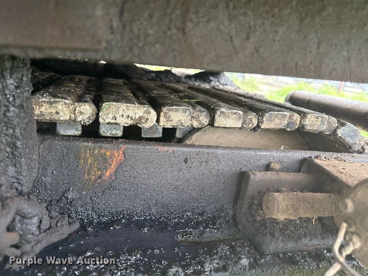 image for item DS4355 Leeboy LS1000T paver