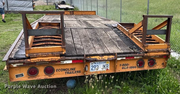 image for item DS4357 1994 Economy  MP423DE equipment trailer