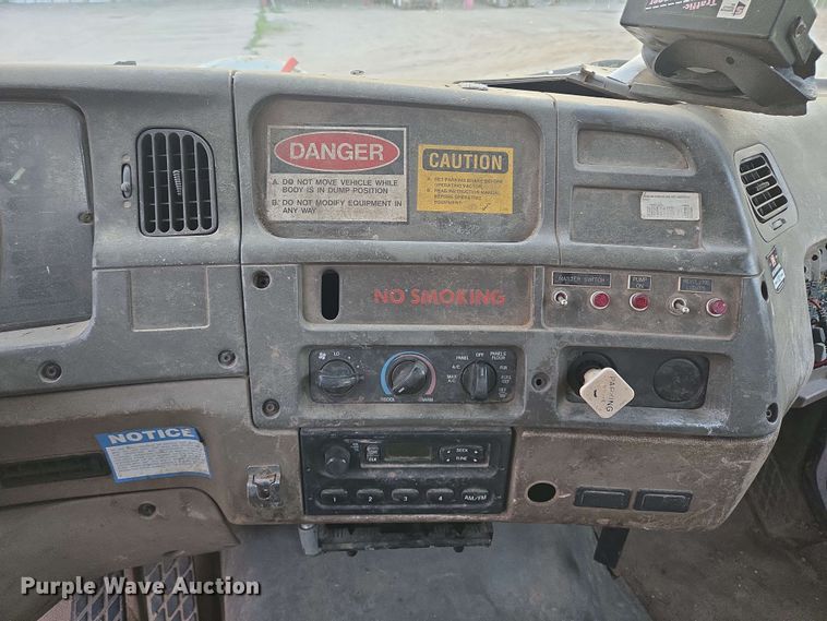 image for item DT4857 2002 Sterling L-Line sewer jetter truck