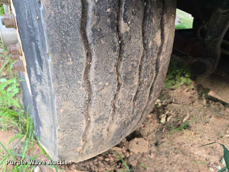 image for item DT4857 2002 Sterling L-Line sewer jetter truck