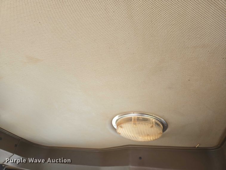 image for item DT4883 2001 Volvo G720VHP motor grader