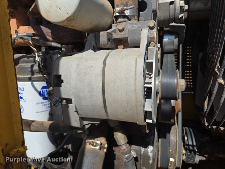 image for item DT4883 2001 Volvo G720VHP motor grader