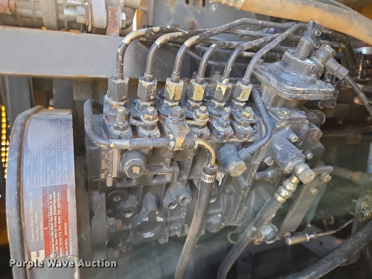 image for item DT4883 2001 Volvo G720VHP motor grader