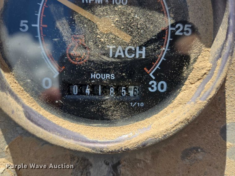 image for item DT4884 2005 Blaw Knox PF-4410 paver