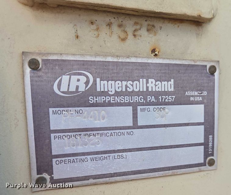 image for item DT4884 2005 Blaw Knox PF-4410 paver