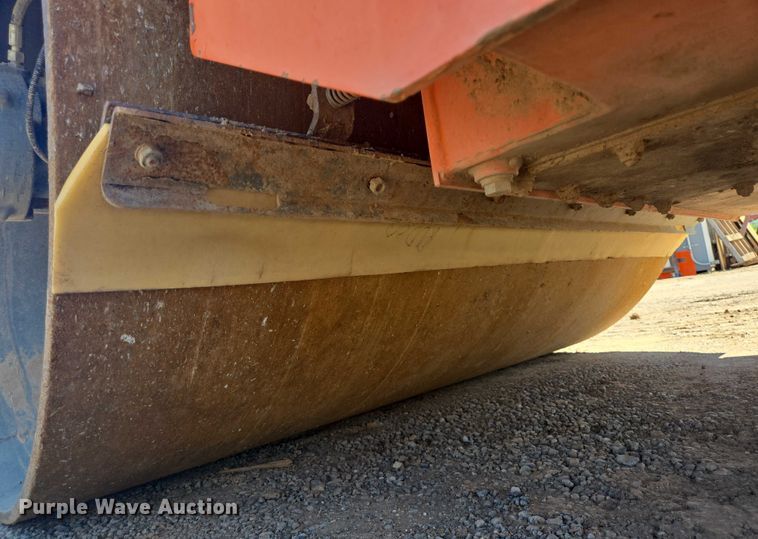 image for item DT4885 2009 Hamm HD 110 HV double drum vibratory roller