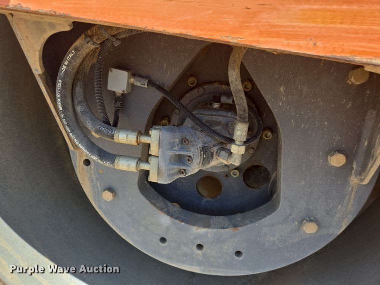 image for item DT4885 2009 Hamm HD 110 HV double drum vibratory roller