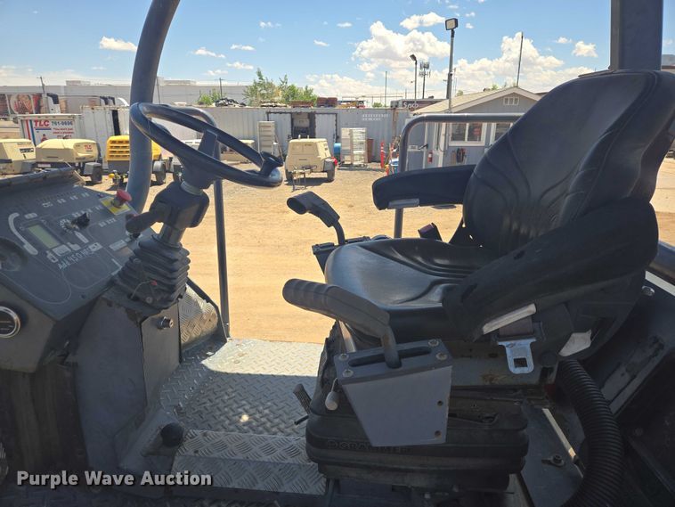 image for item DT4885 2009 Hamm HD 110 HV double drum vibratory roller