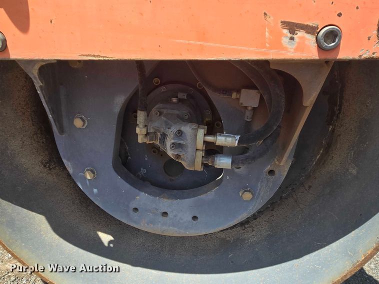 image for item DT4886 2009 Hamm HD 110 HV double drum vibratory roller