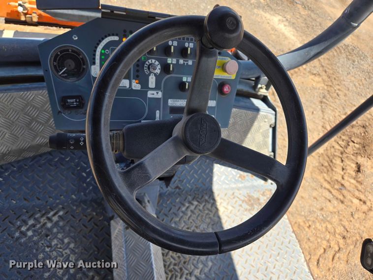 image for item DT4886 2009 Hamm HD 110 HV double drum vibratory roller