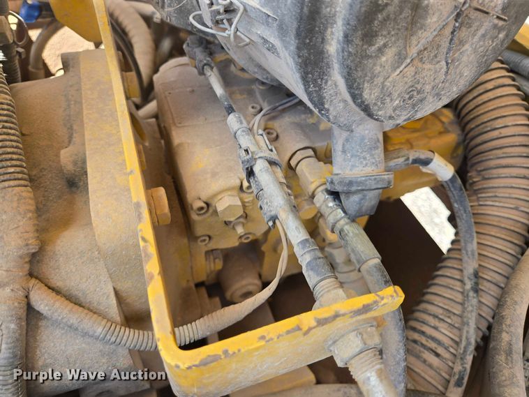 image for item DT4887 2006 Sakai SW320 double drum vibratory roller