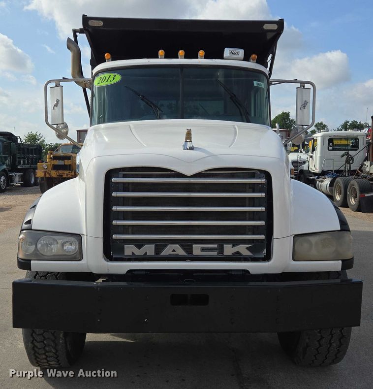 image for item DT4893 2013 Mack Granite GU713 dump truck