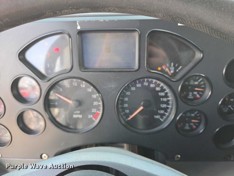 image for item DT4893 2013 Mack Granite GU713 dump truck