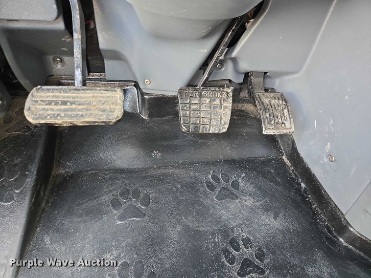 image for item DT4893 2013 Mack Granite GU713 dump truck