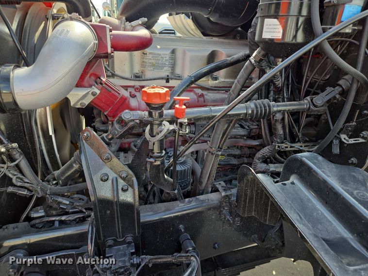 image for item DT4893 2013 Mack Granite GU713 dump truck