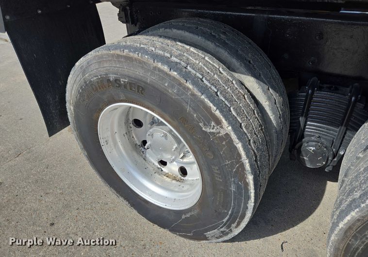 image for item DT4893 2013 Mack Granite GU713 dump truck