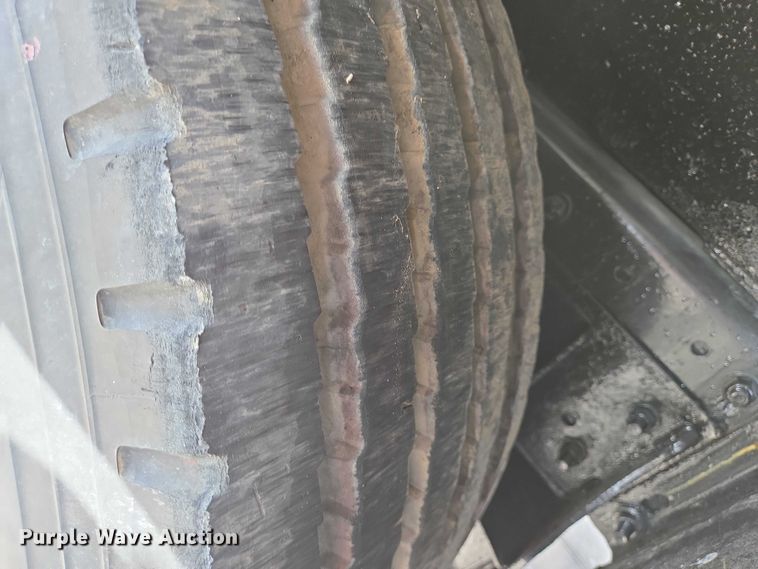 image for item DT4893 2013 Mack Granite GU713 dump truck