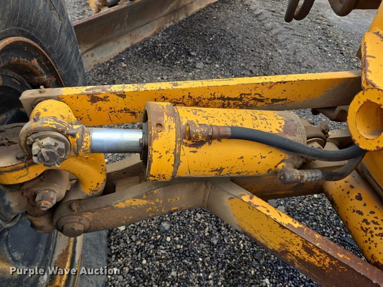 image for item DT4894 1971 Galion T-500 rigid frame motor grader