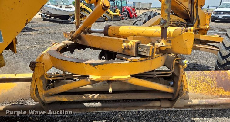 image for item DT4894 1971 Galion T-500 rigid frame motor grader