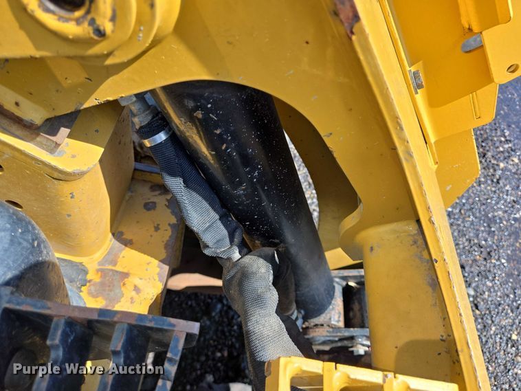 image for item DT4905 2018 Caterpillar 299D2 tracked skid steer loader