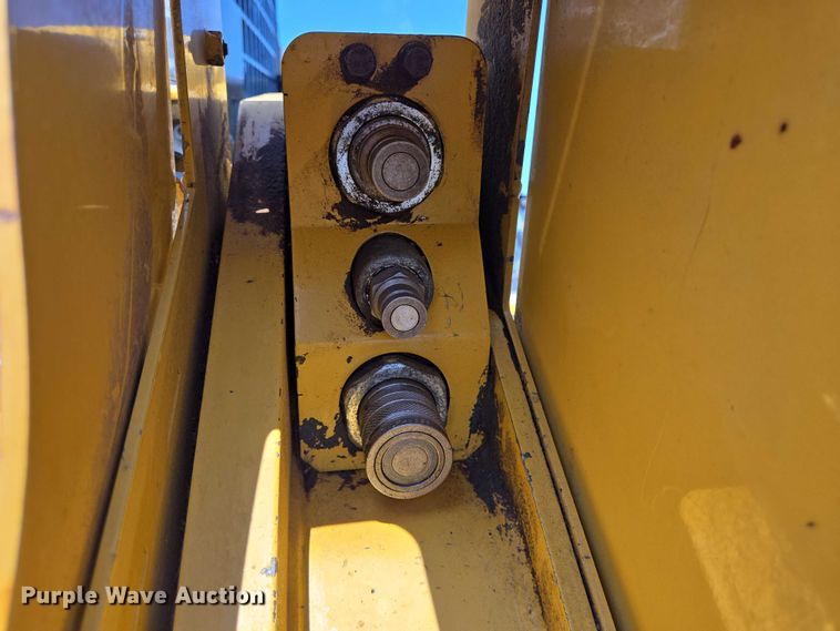 image for item DT4905 2018 Caterpillar 299D2 tracked skid steer loader