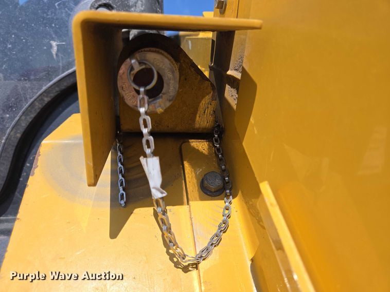 image for item DT4905 2018 Caterpillar 299D2 tracked skid steer loader