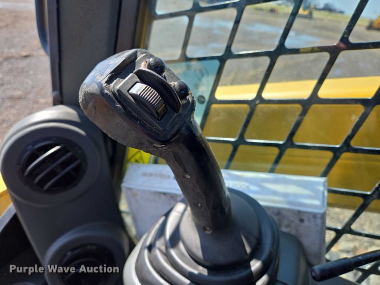 image for item DT4905 2018 Caterpillar 299D2 tracked skid steer loader