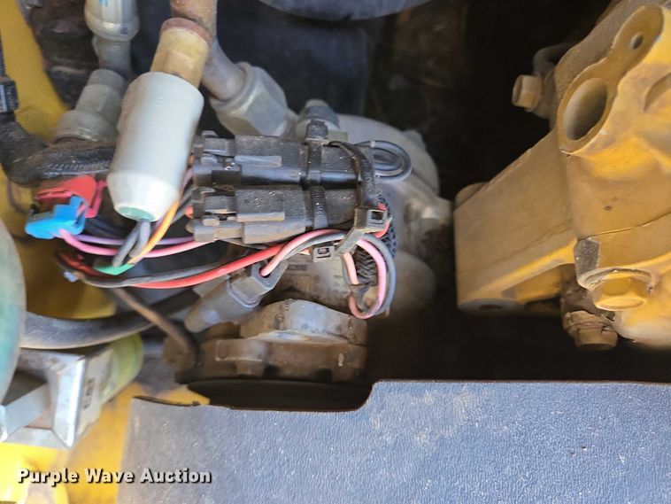 image for item DT4905 2018 Caterpillar 299D2 tracked skid steer loader