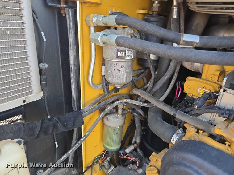 image for item DT4905 2018 Caterpillar 299D2 tracked skid steer loader