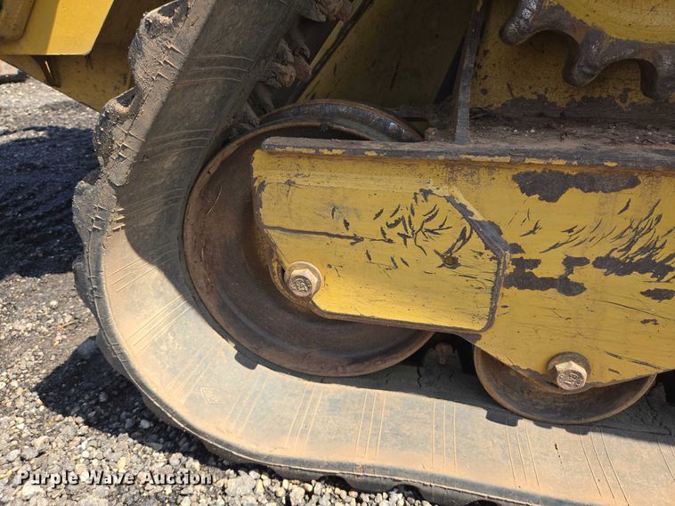 image for item DT4905 2018 Caterpillar 299D2 tracked skid steer loader