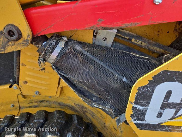 image for item DT4906 2019 Caterpillar 299D2XHP tracked skid steer loader