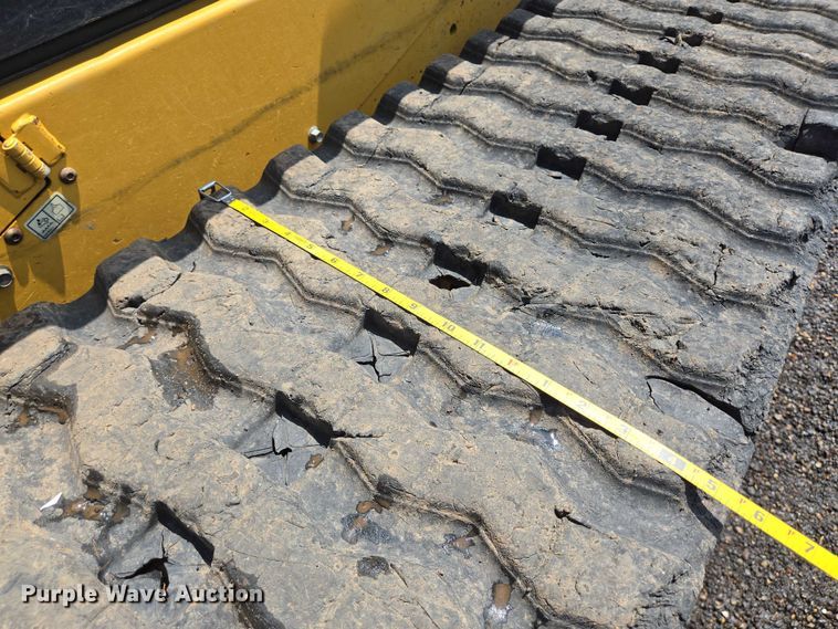 image for item DT4906 2019 Caterpillar 299D2XHP tracked skid steer loader