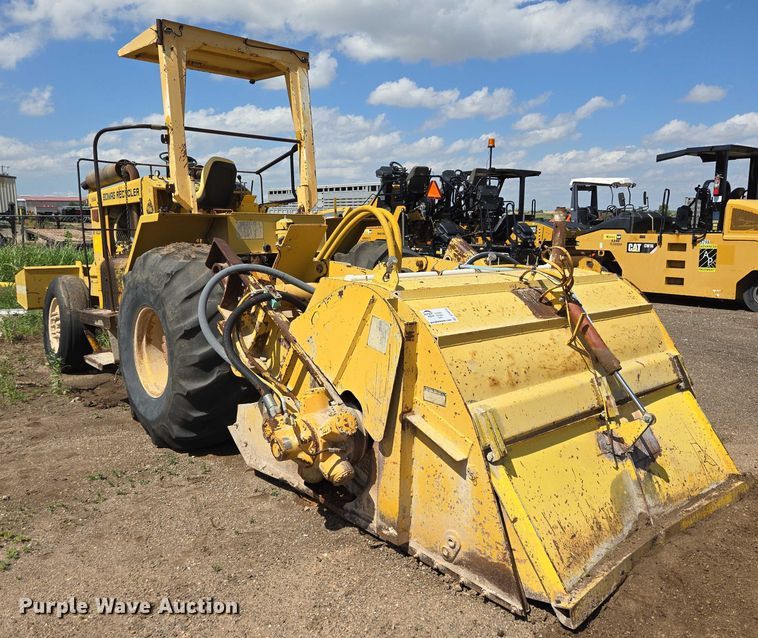 image for item DT4913 1987 Bomag MPH100R soil stabilizer / recycler