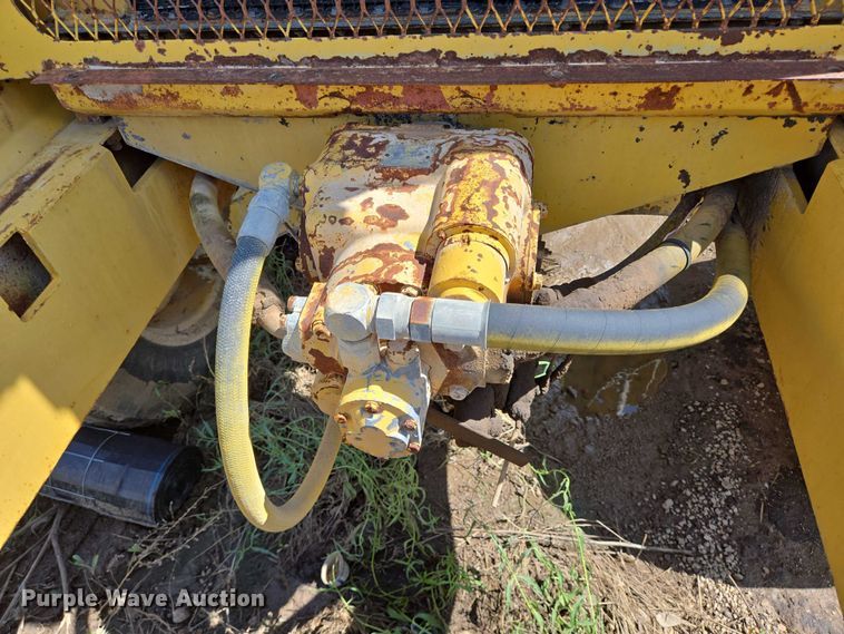 image for item DT4913 1987 Bomag MPH100R soil stabilizer / recycler