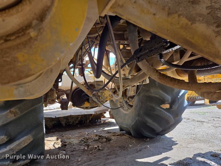 image for item DT4913 1987 Bomag MPH100R soil stabilizer / recycler