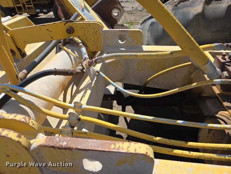 image for item DT4913 1987 Bomag MPH100R soil stabilizer / recycler